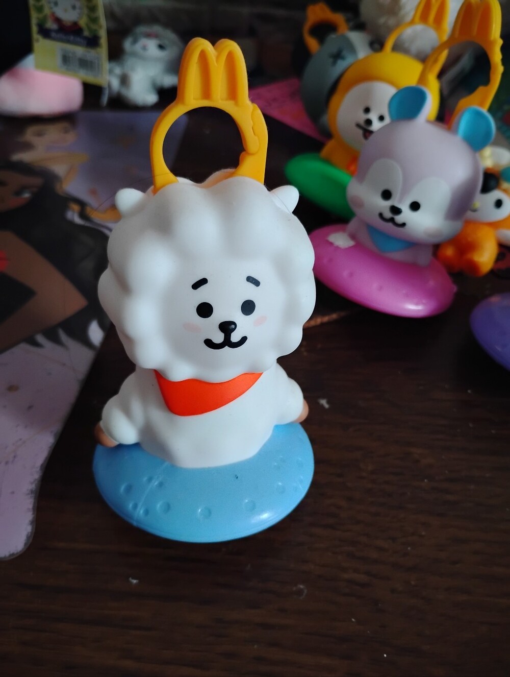 White Plush-Look Lamb Clip-On Toy with Blue Base and Orange Scarf
